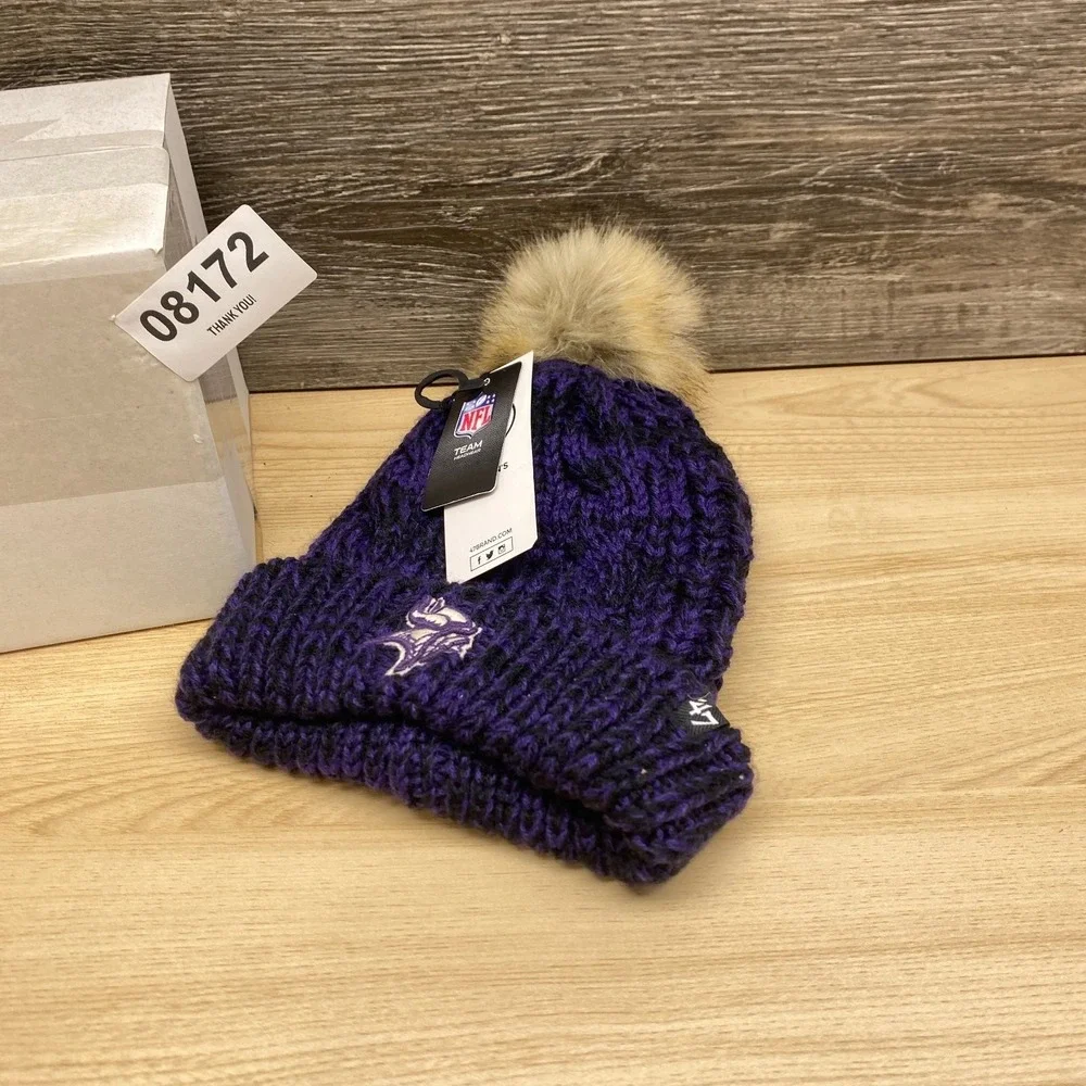 Minnesota Vikings Hat Knit Beanie Womens Purple NFL Football Faux Fur Pom NWT